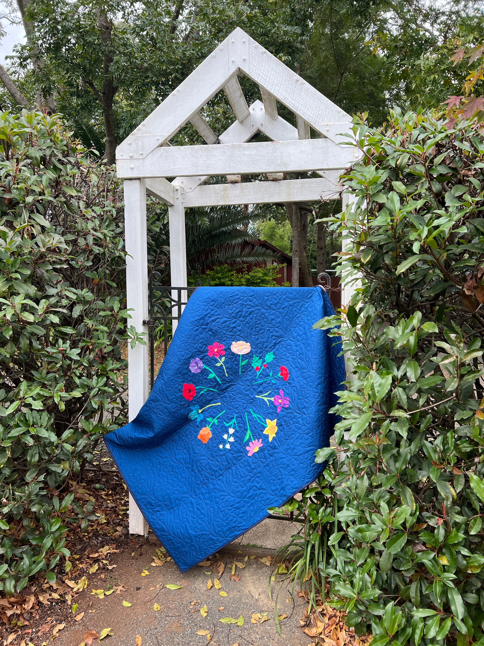 A Year of Flowers FPP Block of the Month